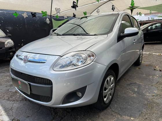 FIAT PALIO 1.0 MPI ATTRACTIVE 8V FLEX 4P MANUAL FIAT PALIO 1.0 MPI ATTRACTIVE 8V FLEX 4P MANUAL